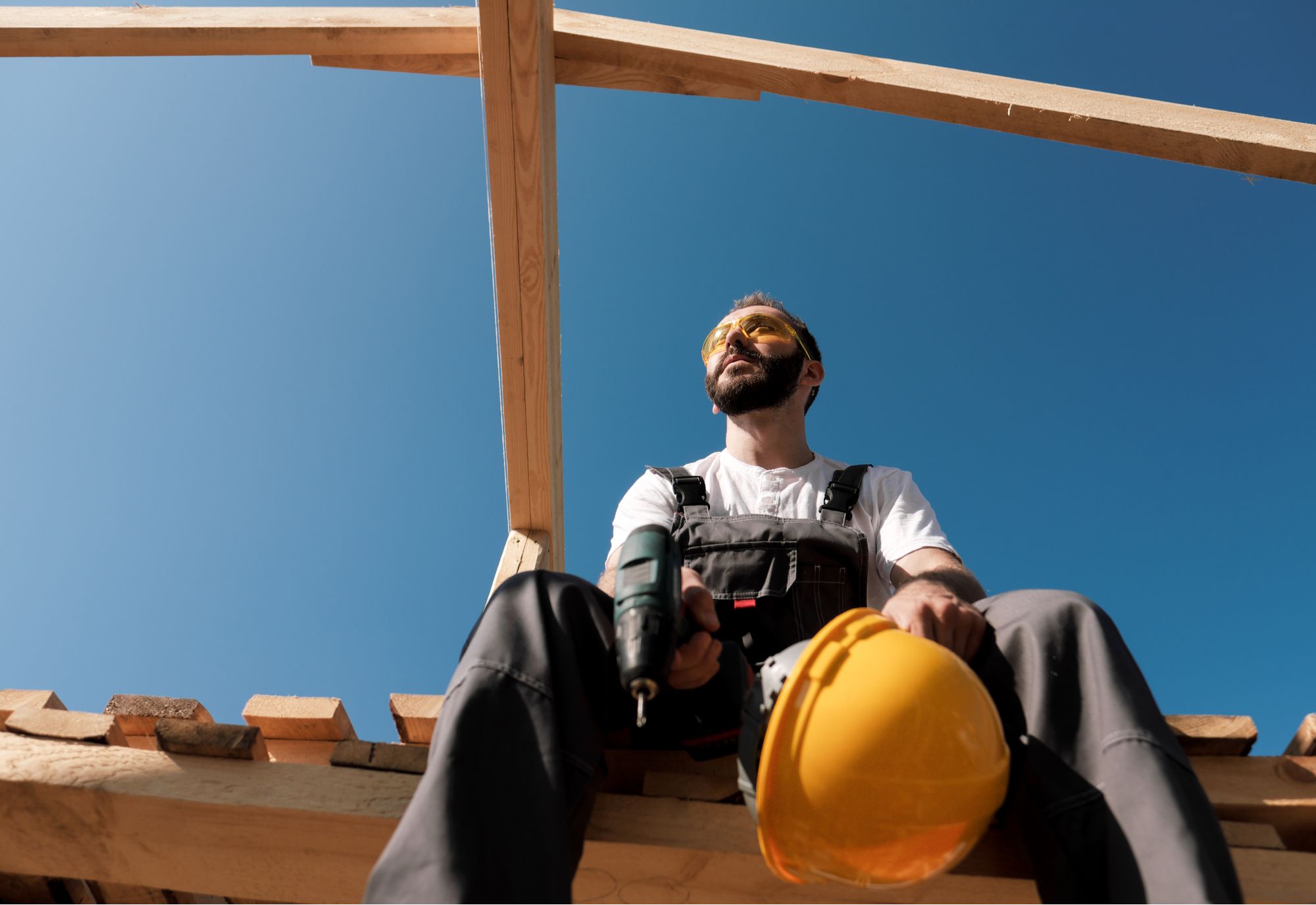 Canicule : comment travailler sans risques sur un chantier ?